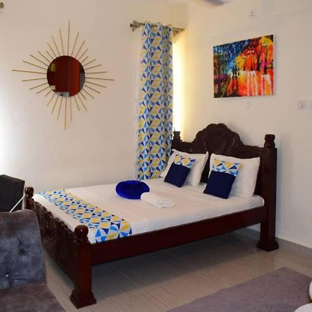 Wawa Studio 8 Nyali Apartment Mombasa Bagian luar foto