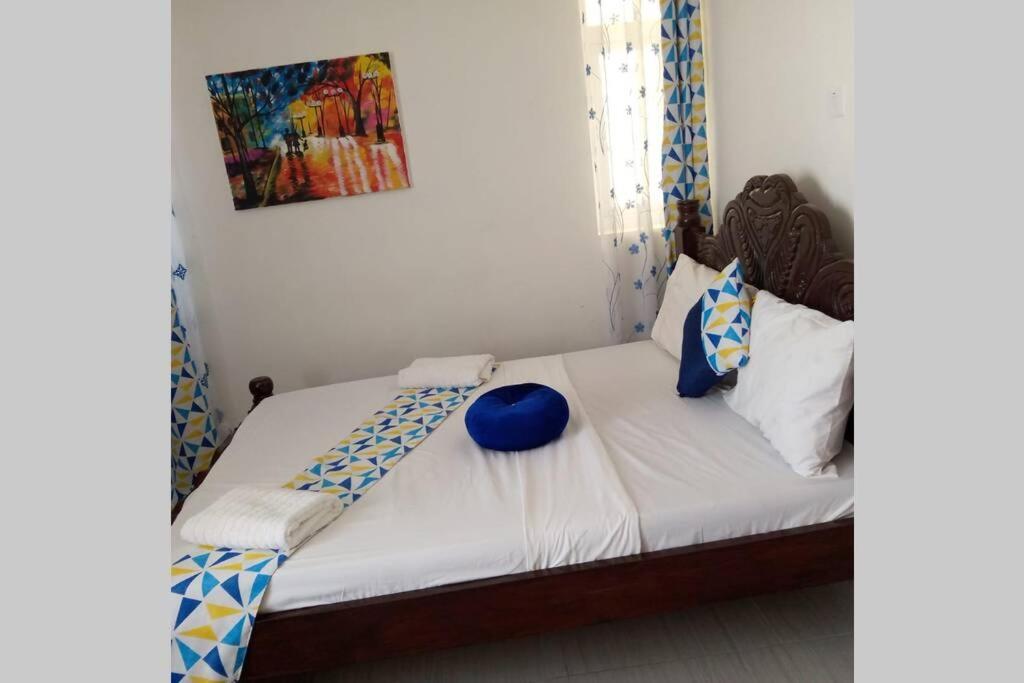 Wawa Studio 8 Nyali Apartment Mombasa Bagian luar foto