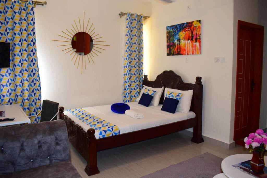 Wawa Studio 8 Nyali Apartment Mombasa Bagian luar foto